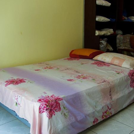 Birbili Youth Guest House Athén Kültér fotó